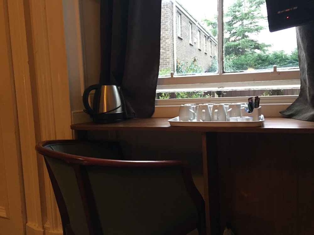 edinburghhouse hotel