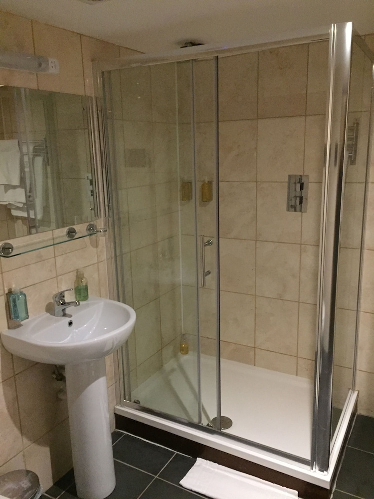 edinburghhouse hotel