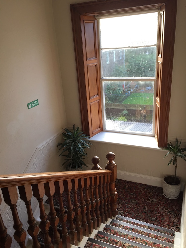 edinburghhouse hotel