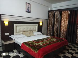 hotel travel inn meerut
