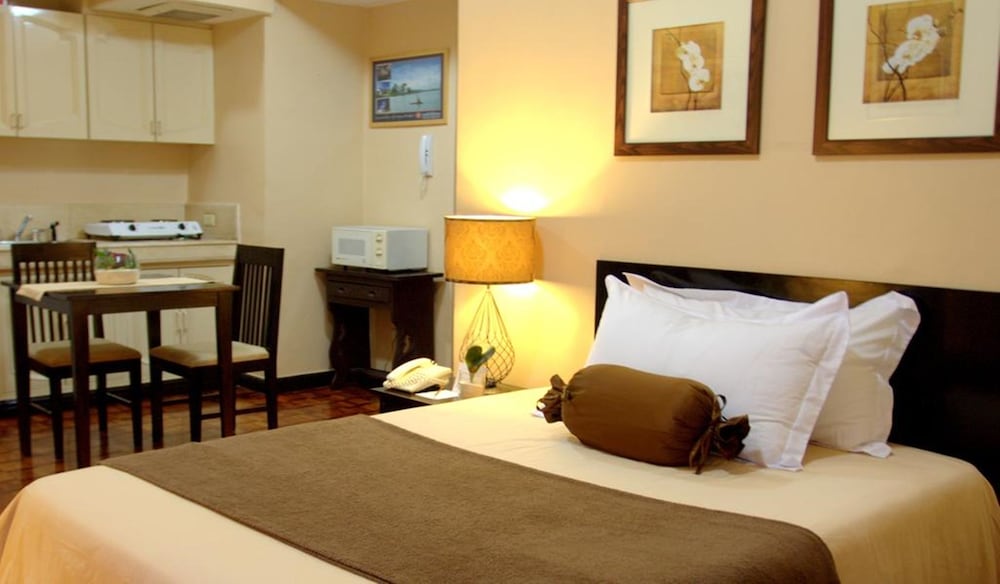 prince plaza ii hotel