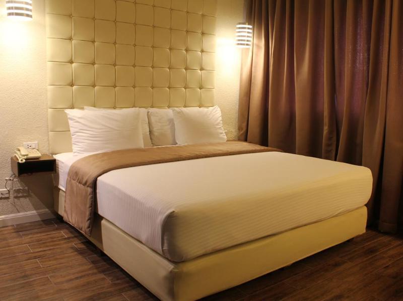 rothman hotel