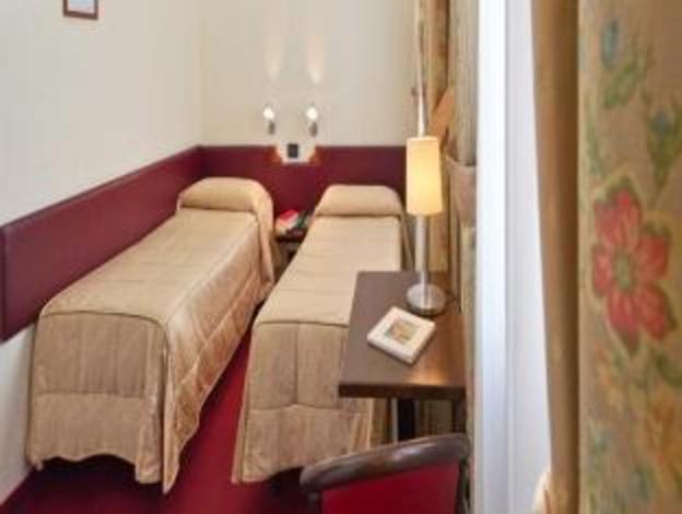 hotel cristallo