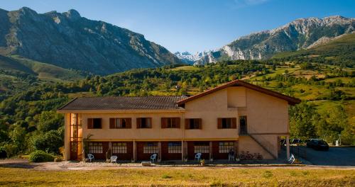 hotel torrecerredo