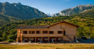 hotel torrecerredo