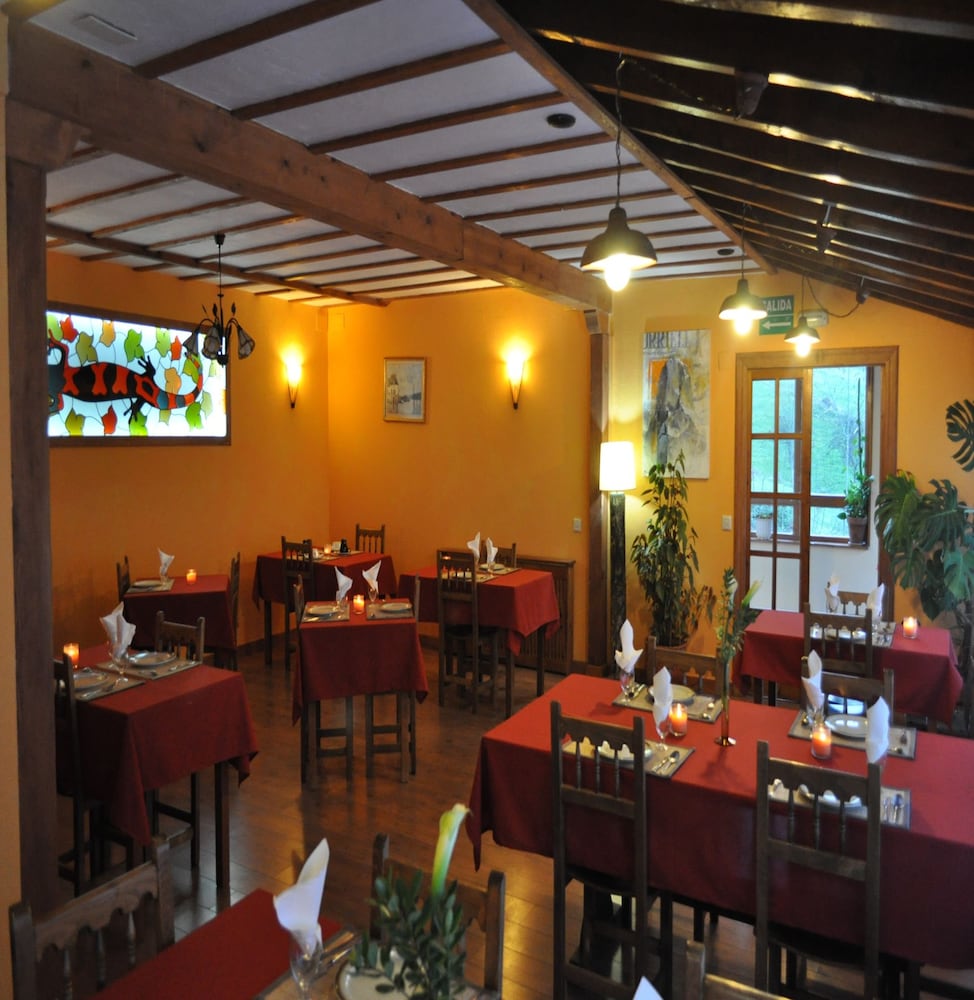 hotel torrecerredo