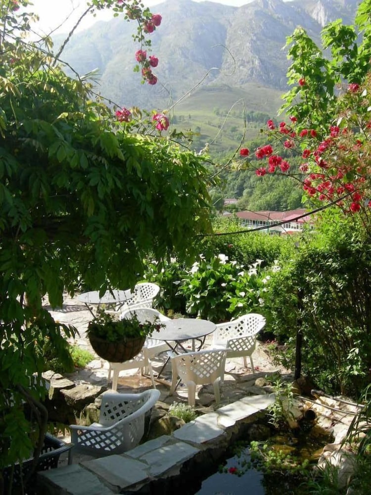 hotel torrecerredo
