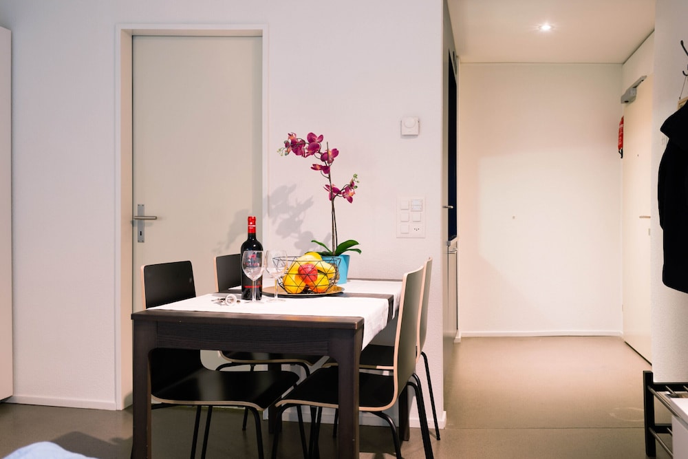 hitrental allmend comfort apartments