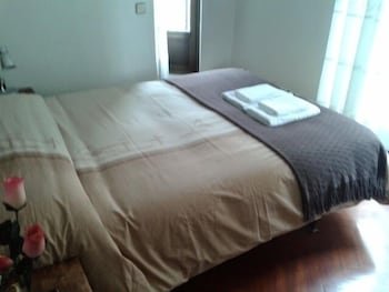 hostal esmeralda