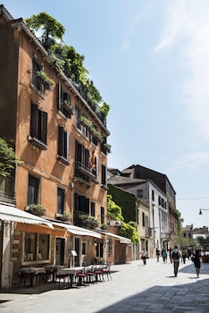 agli alboretti