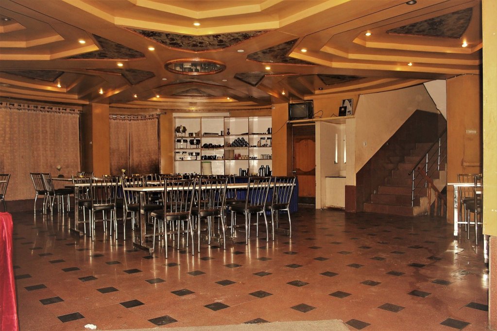 hilltone resorts