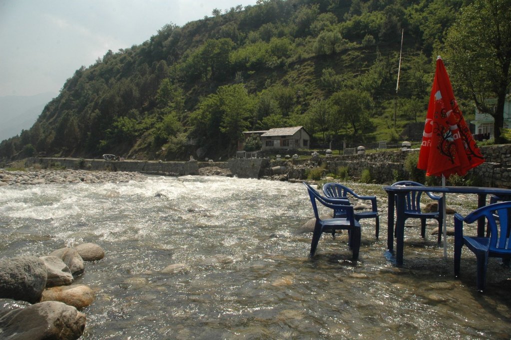 hilltone resorts