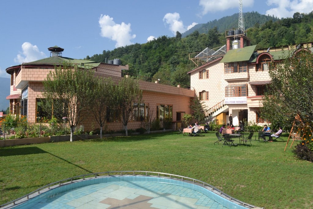 hilltone resorts