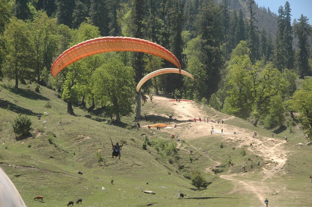hilltone resorts