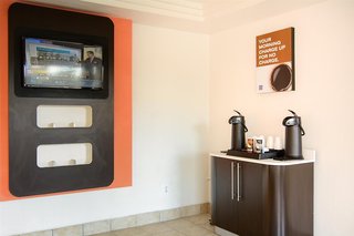 motel 6 leominster ma