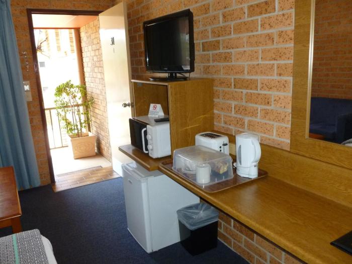 royal palms motor inn