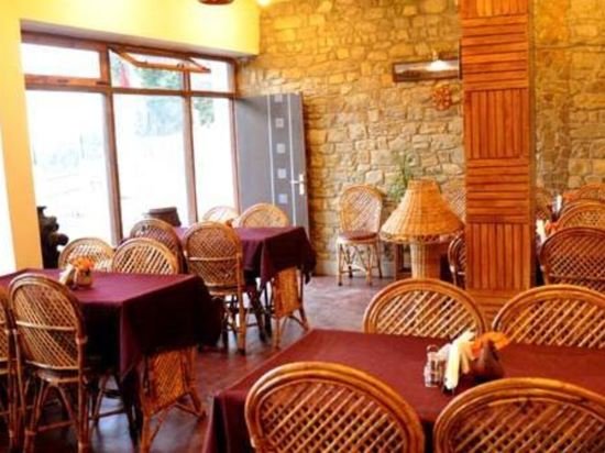 The Parijat Retreat,,2 star