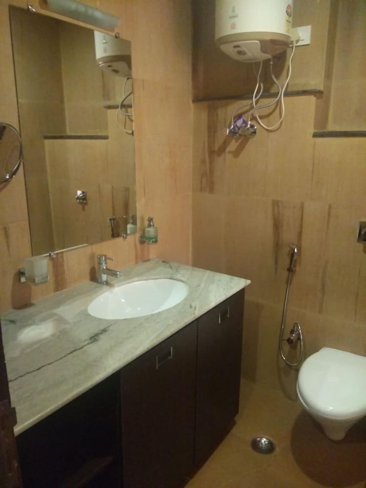 hotel mmr manor mg marg