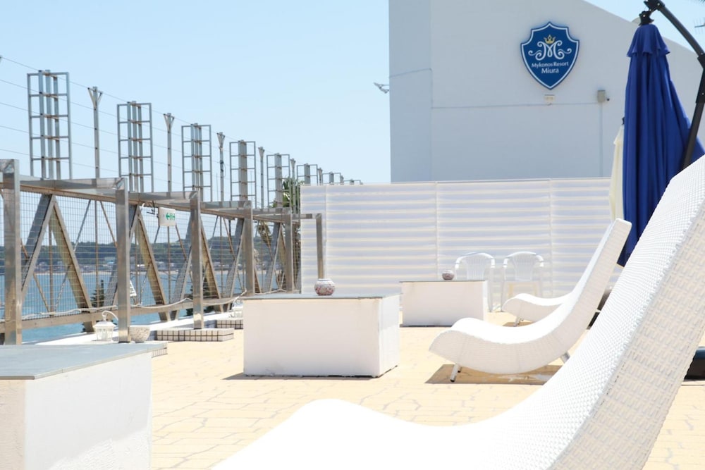 mykonos resort miura