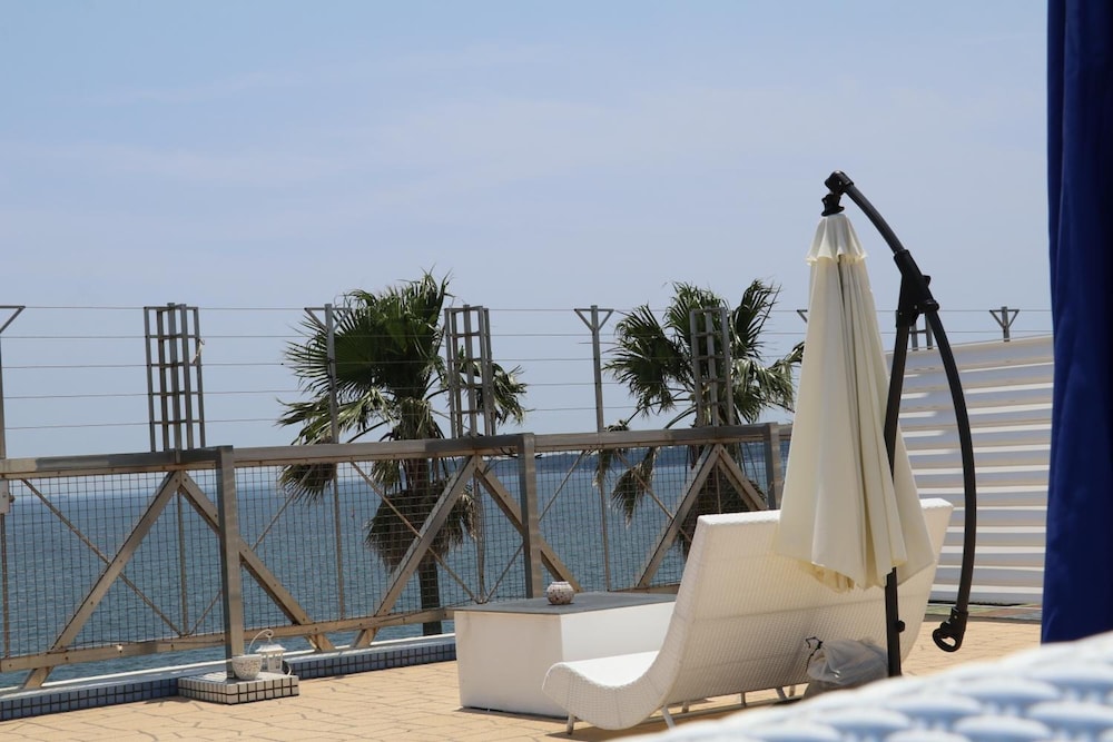 mykonos resort miura