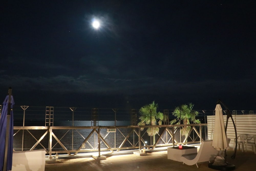 mykonos resort miura