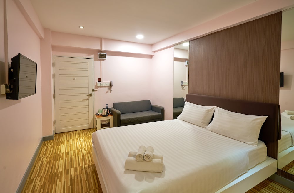 sweetloft hotel don muang
