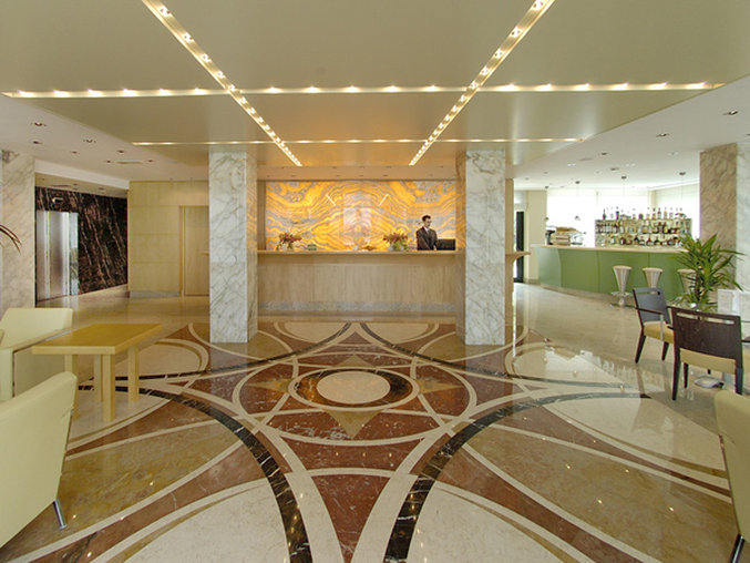 hotel tiffany