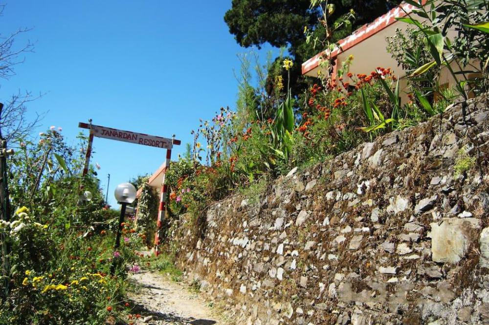 janardan resort pangot nainital