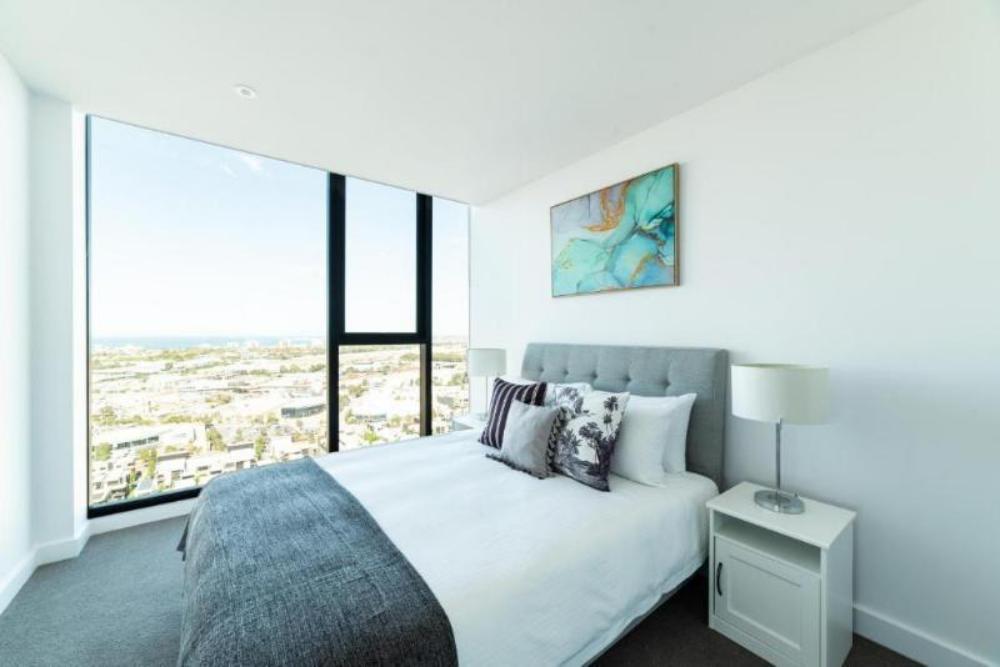 melbourne private apartments collins wharf waterfront docklands