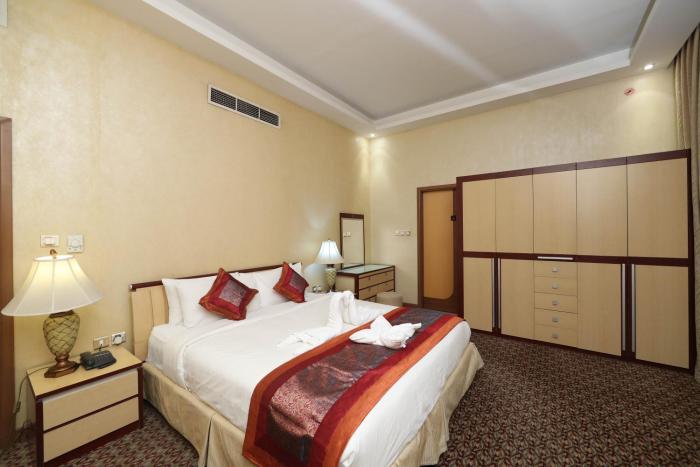 excelsior luxury apartments