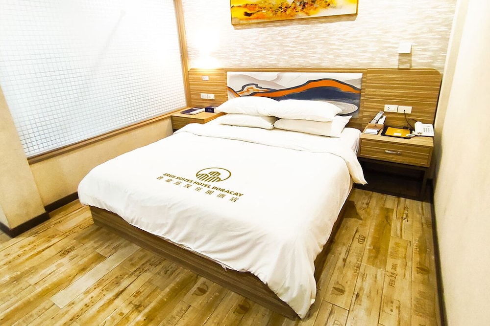 erus suites hotel boracay