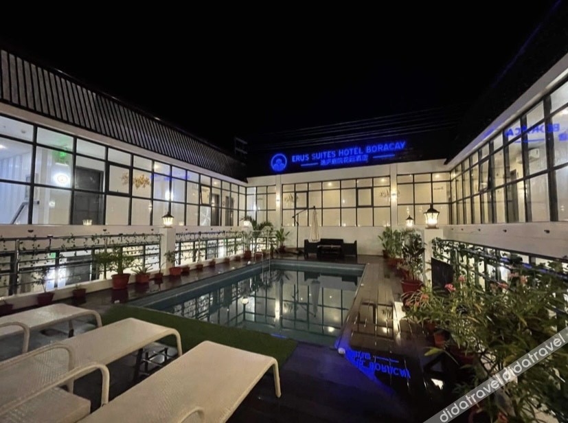 erus suites hotel boracay
