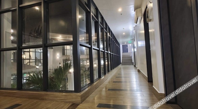 erus suites hotel boracay