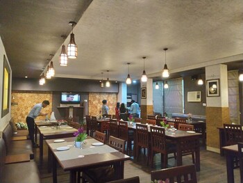 hotel centre point tezpur