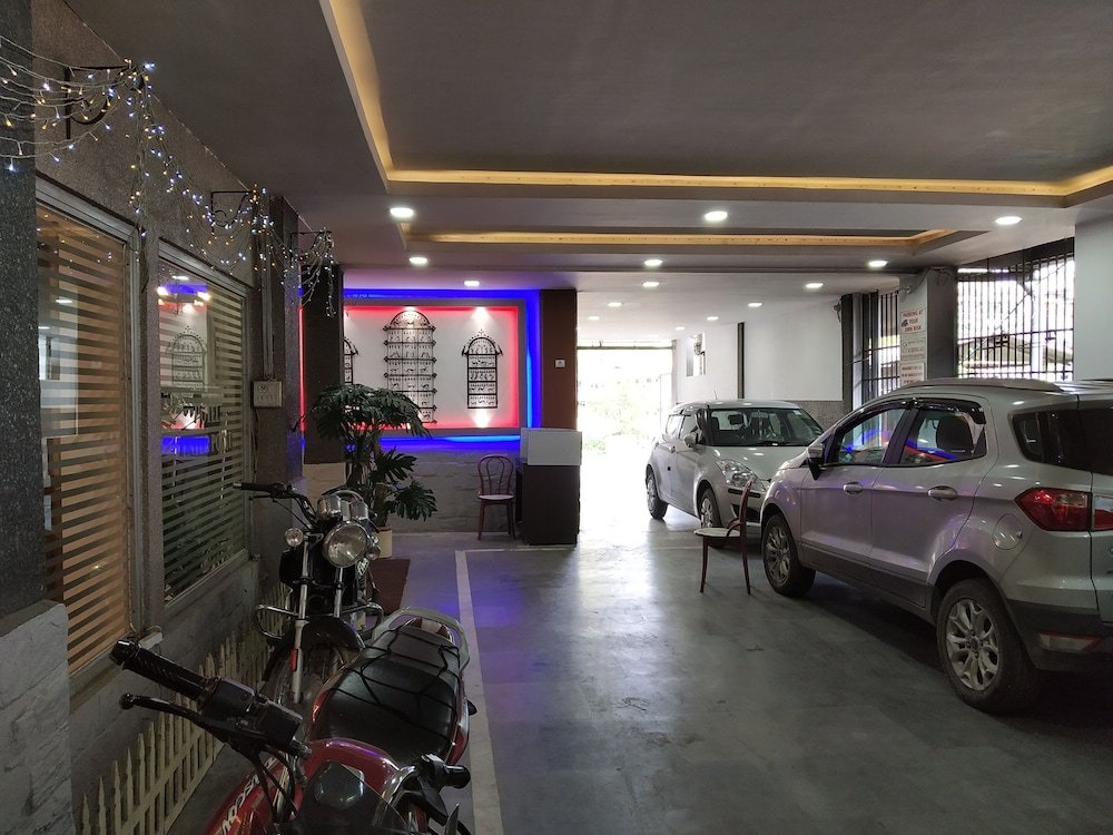 Hotel Centre Point Tezpur,Assam>>Tezpur,4 star