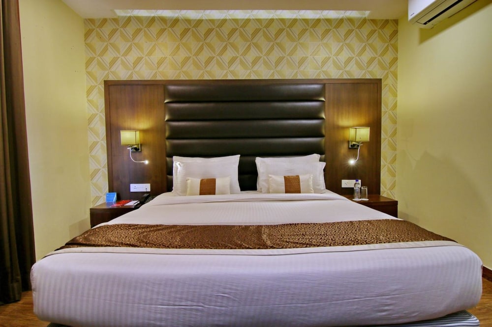 hotel casaya inn