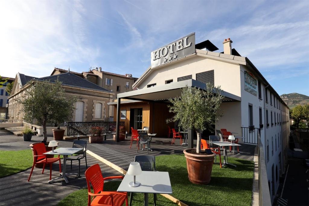 Hotel La Capelle Millau,Montpellier>>Millau,3 star