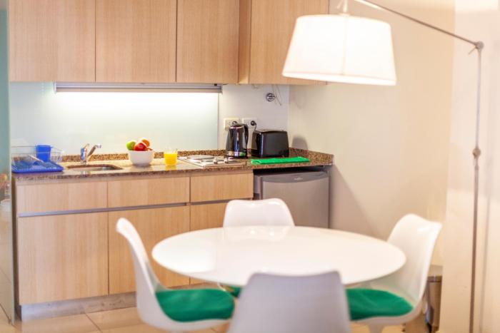 dream studios ba apartment