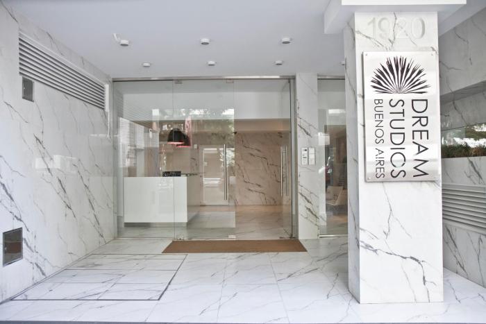 dream studios ba apartment