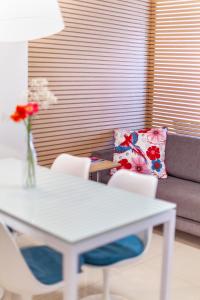 dream studios ba apartment