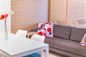 dream studios ba apartment