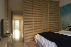 dream studios ba apartment