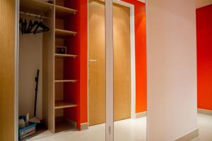 dream studios ba apartment