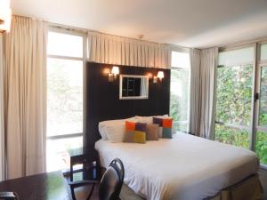Ribera Sur Hotel,San Telmo>>Buenos Aires,4 star