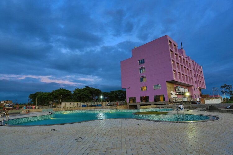 tgi grand nandan kanan