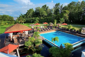 Royal Torarica Hotel,Independence Square>>Paramaribo,4 star