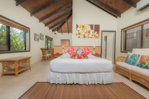 muri beach resort