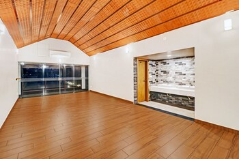 townhouse oak edasserys sealine villa stay