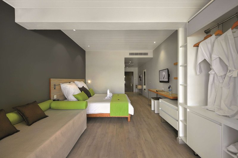 mauricia beachcomber resort and spa