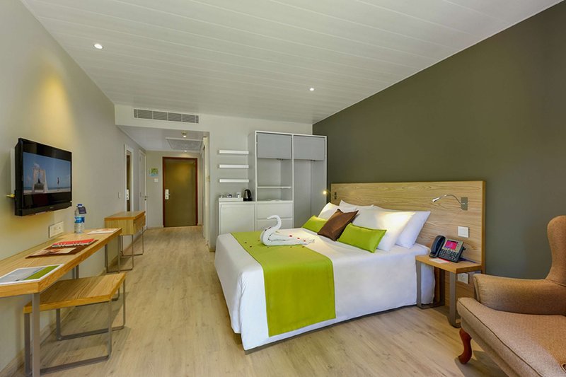 mauricia beachcomber resort and spa